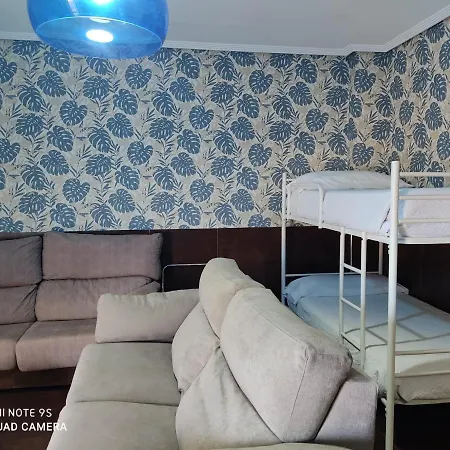 Astilleros Aparthotel 3*